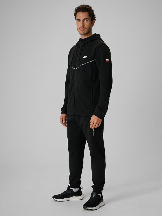 4F 4F Joggery STREFA KIBICA Czarny Regular Fit