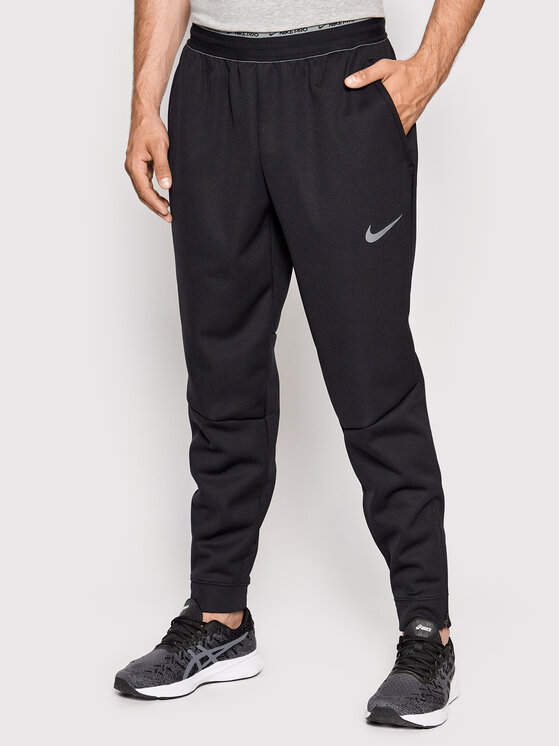 Nike Pantaloni da tuta Pro Therma-Fit Nero Standard Fit | Modivo.it