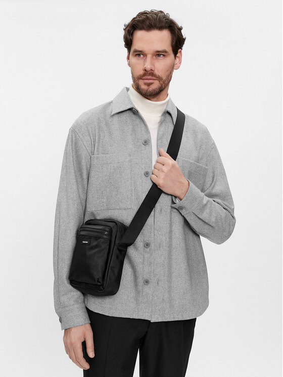 Calvin Klein Calvin Klein Maža rankinė Ck Essential Reporter S K50K511208 Juoda