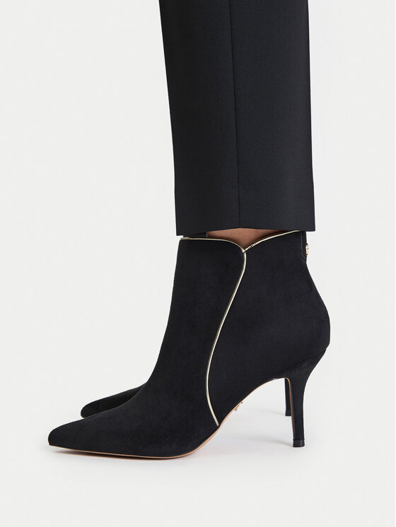 Μποτάκια Nine West