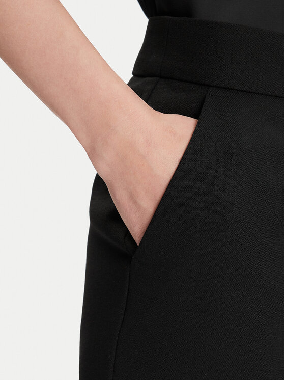 Luisa Spagnoli Luisa Spagnoli Riidest püksid Otre 542530 Must Regular Fit