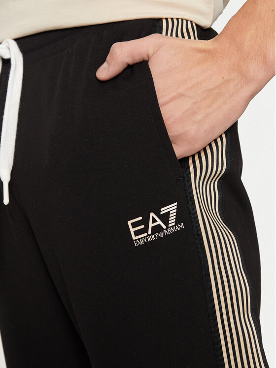 EA7 Emporio Armani EA7 Emporio Armani Donji dio trenerke 6DPP69 PJ9FZ 0200 Crna Regular Fit