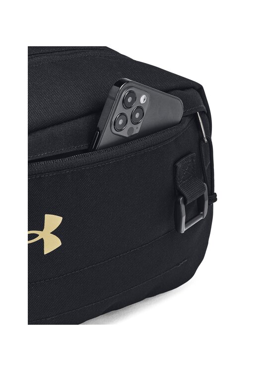 Under Armour Under Armour Saszetka UA-1381922-001 Czarny