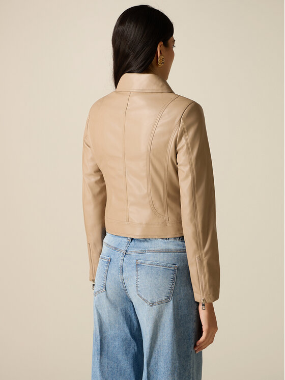 Oltre Oltre Giacca in similpelle R371R002351N013 Crema Boxy Fit