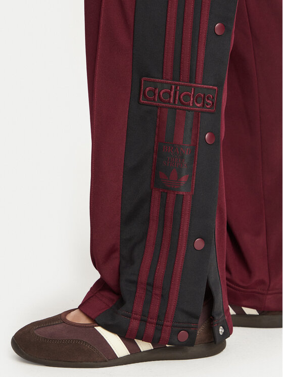 adidas adidas Spodnie dresowe Adibreak Track Tracksuit Bottoms KT0029 Bordowy Regular Fit