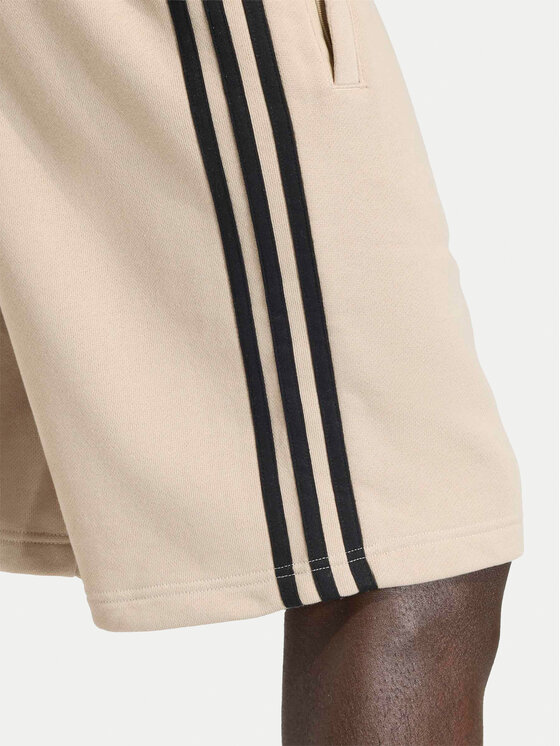 adidas adidas Спортни шорти 3-Stripes KE6681 Бежов Regular Fit