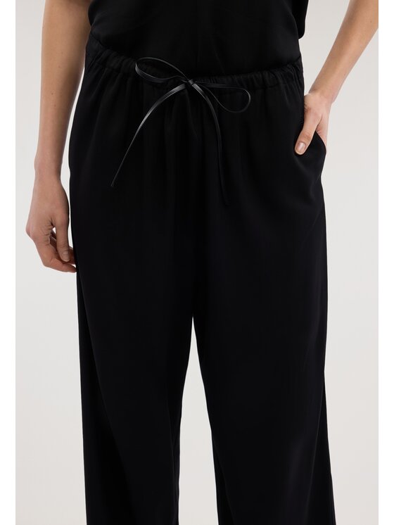 Trussardi Trussardi Pantaloni di tessuto P271A002361N033 Nero Over Fit