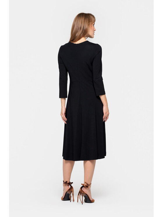 EMOI EMOI Sukienka codzienna czarna rozkloszowana Czarny Feminine Fit