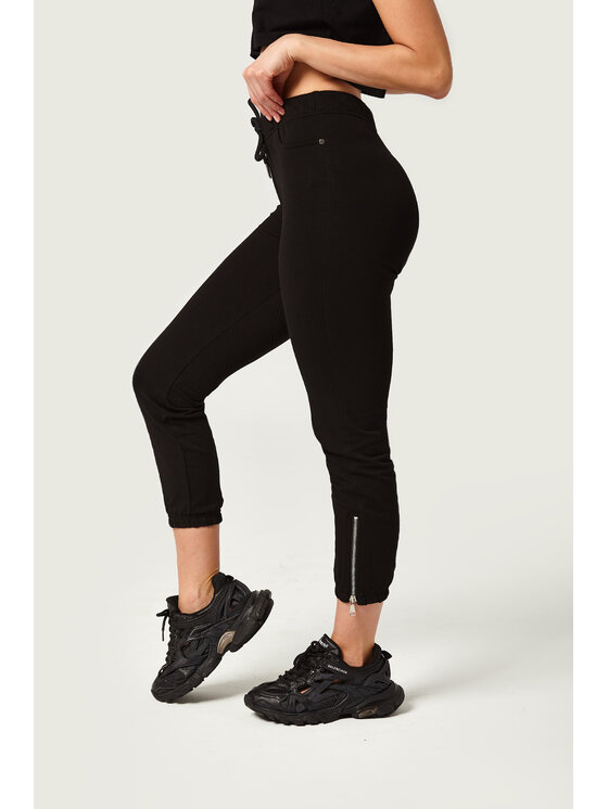 MANDRAGORA MANDRAGORA Legginsy Narcyz Trąbkowy Czarny Slim Fit