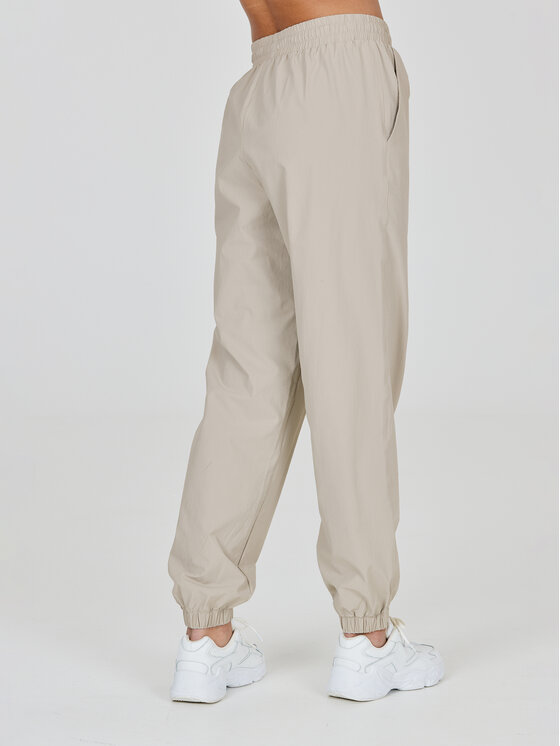 Athlecia Athlecia Pantaloni da tuta Hero W Track Pants EA233336 Grigio Regular Fit