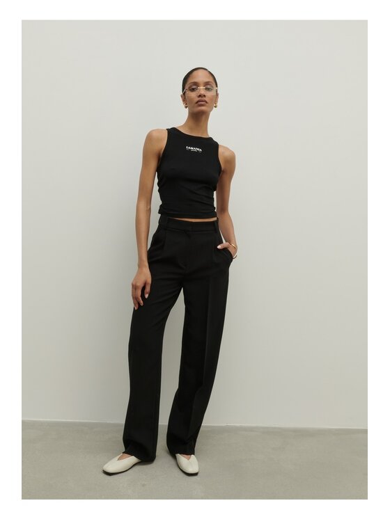 La Mania La Mania Top bez ramínek BASIC 3 CROP TOP Černá Classic Fit