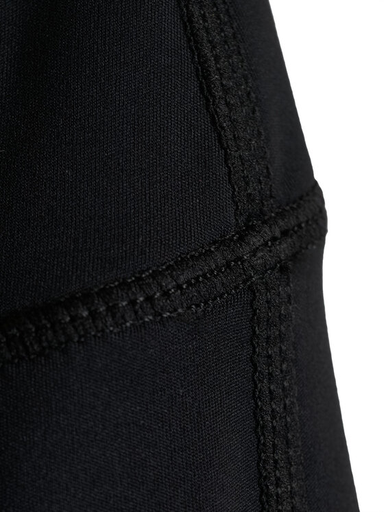 4F 4F Legginsy ESSENTIAL Czarny Slim Fit
