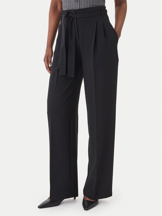 Boss Pantaloni din material Tapiana 50479405 Negru Relaxed Fit