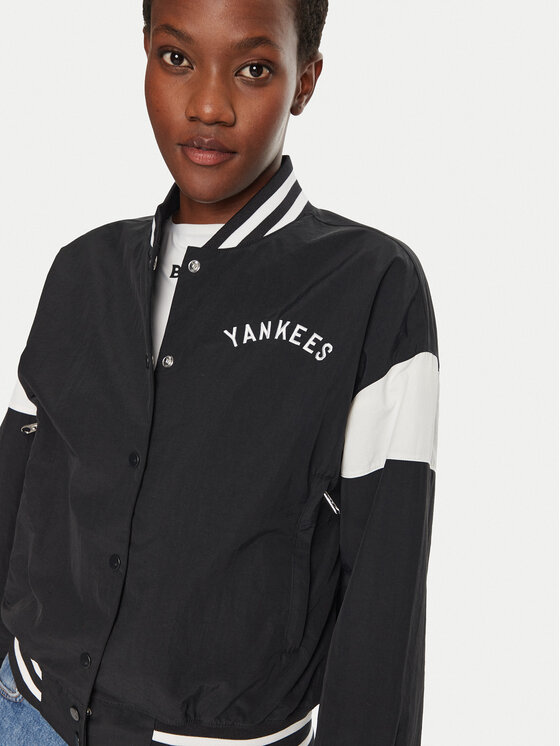 Champion Champion Bomber-jakk Yankees 116470 Must Loose Fit