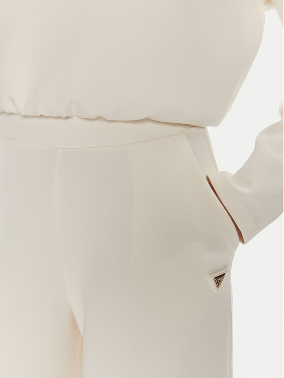 Guess Guess Долнище анцуг Olympe V4YB07 KCAY2 Бежов Relaxed Fit