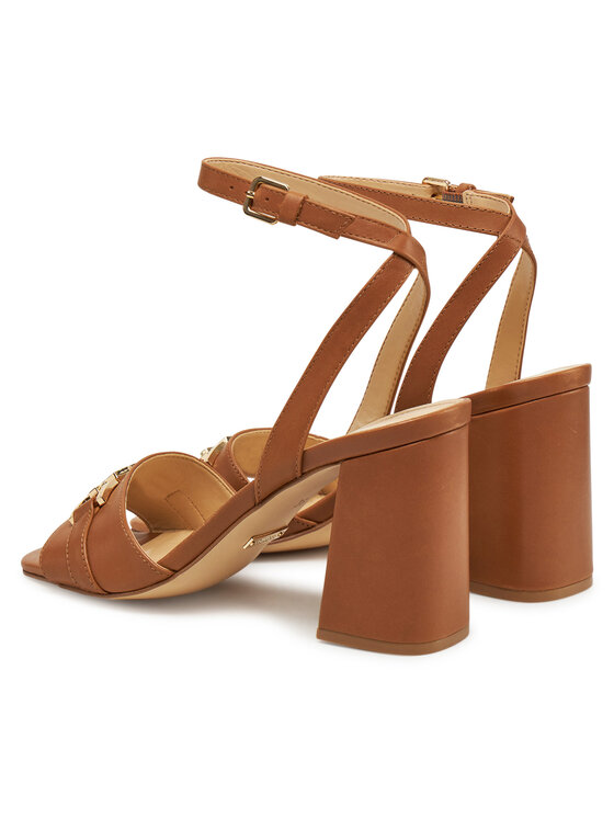 Guess Guess Sandaalid FLJGRT LEA03 Pruun