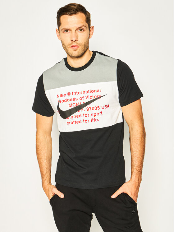 T-shirt Nike