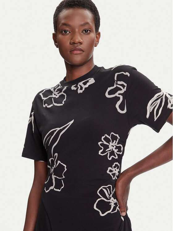 Desigual Desigual Vsakodnevna obleka Calma 25WWVK44 Črna Regular Fit