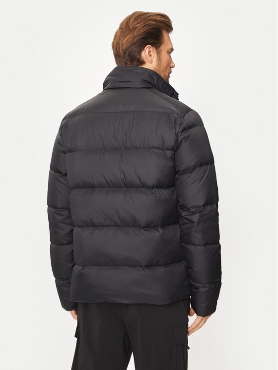 4F 4F Vatovaná bunda 4FWAW24TDJAM513 Černá Regular Fit
