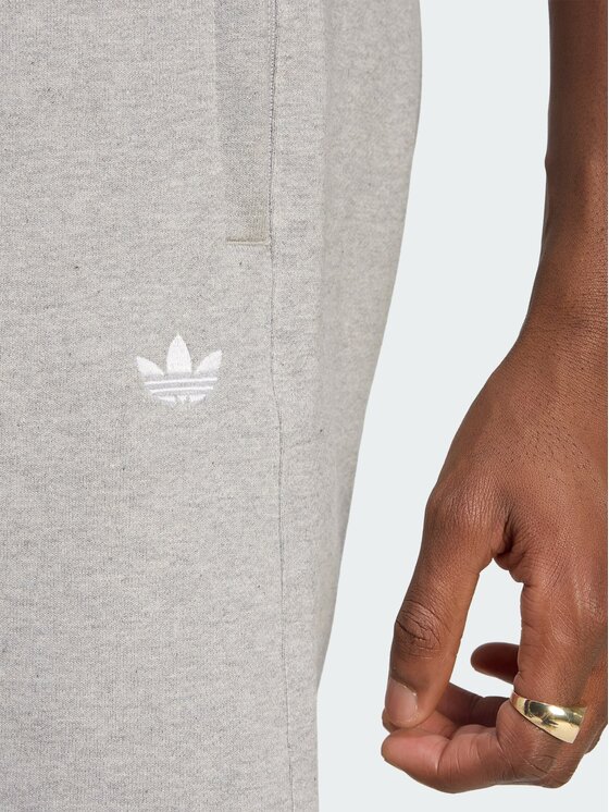 adidas adidas Szorty materiałowe 164781 Szary Regular Fit