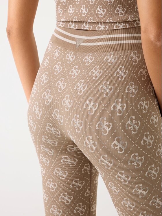 Guess Guess Stoffhose 179838 Braun Slim Fit