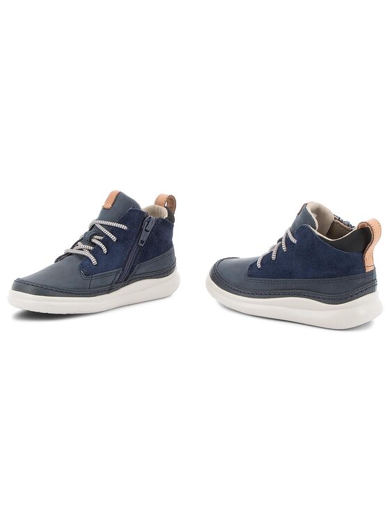 Clarks cloud deals air kid