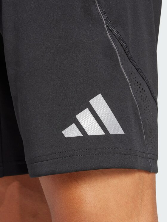 adidas adidas Szorty sportowe Performance Tiro 25 Czarny Slim Fit