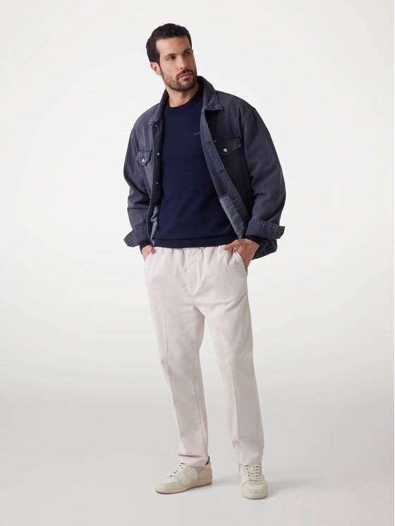 Guess Guess Bunda pro přechodné období 173931 Modrá Classic Fit