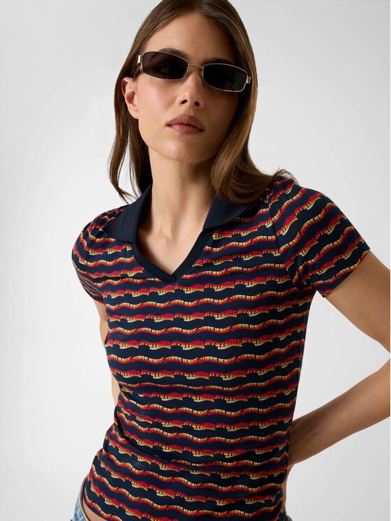 Guess Guess Top 182511 Czarny Classic Fit