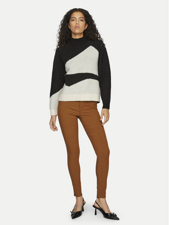 Vila Vila Rollkragenpullover Cilia 14094212 Schwarz Regular Fit