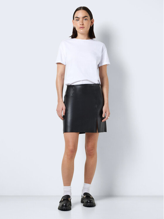 Noisy May Noisy May Fustă din imitație de piele 27021277 Negru Regular Fit