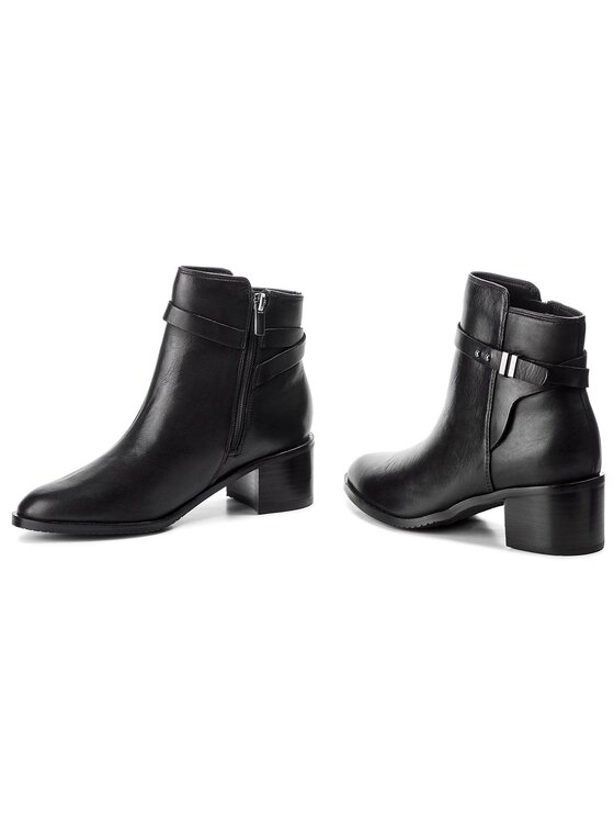 clarks poise freya boots