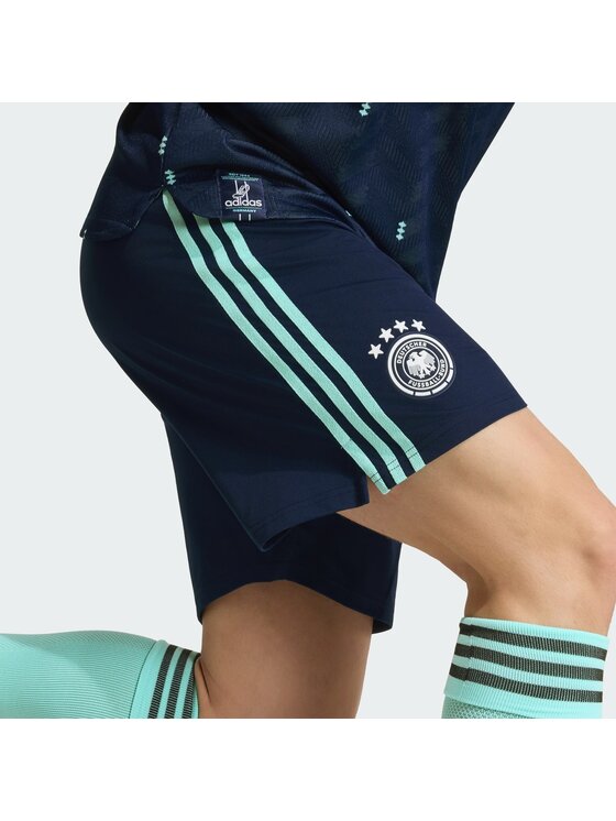 adidas adidas Szorty sportowe 165830 Niebieski jasny Regular Fit