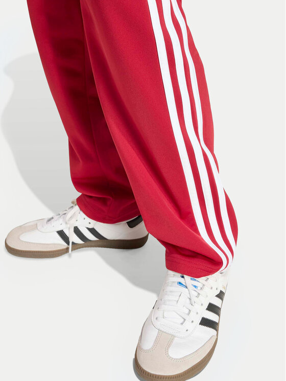 adidas adidas Παντελόνι φόρμας Firebird HZ6651 Κόκκινο Regular Fit