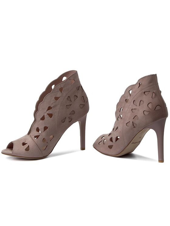 Carinii Carinii Туфлі на шпильці B3990 Бежевий