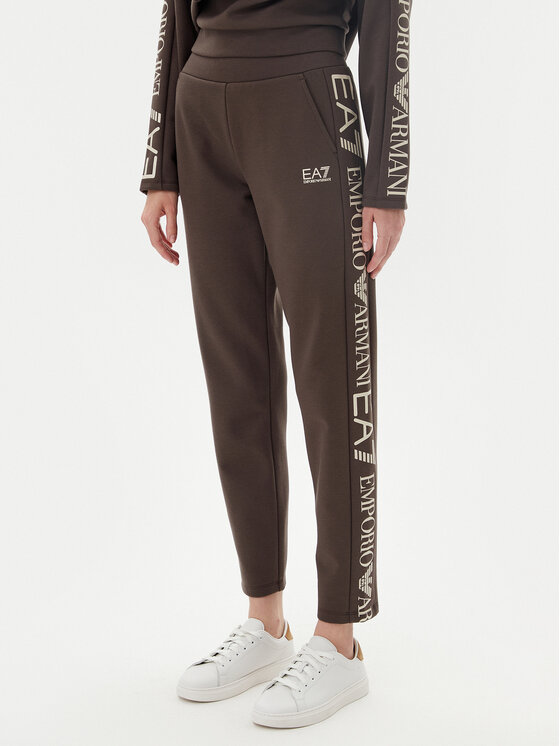 EA7 Emporio Armani EA7 Emporio Armani Trenirka 7W000116 AF10443 U6139 Rjava Regular Fit