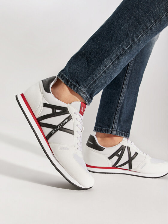 Armani Exchange Armani Exchange Laisvalaikio batai XUX017 XCC68 K488 Balta