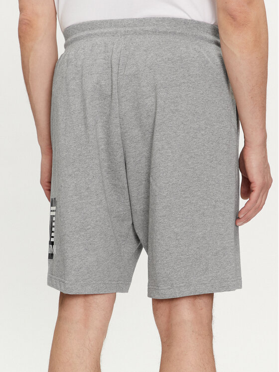 EA7 Emporio Armani EA7 Emporio Armani Sportiniai šortai 3DPS63 PJ05Z 3905 Pilka Regular Fit