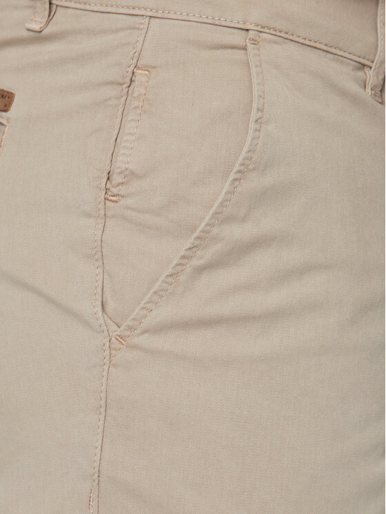Baldessarini Baldessarini Auduma šorti B1 16939/000/2402 Bēšs Regular Fit
