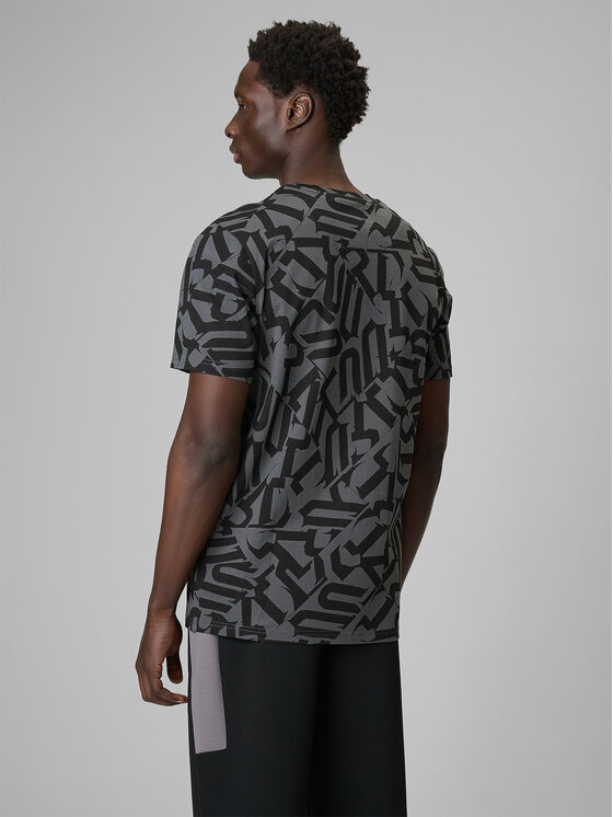 4F 4F T-Shirt FLUID EXPRESSIONS Czarny Regular Fit