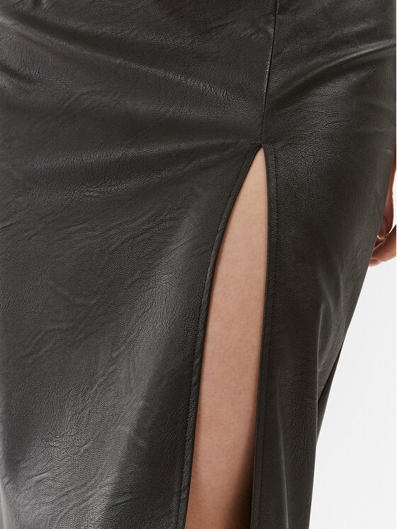 Rinascimento Rinascimento Krilo iz umetnega usnja CFC0115150003 Črna Regular Fit