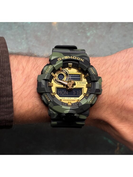 Casio Casio Zegarek GA-700CMG-3AER Szary