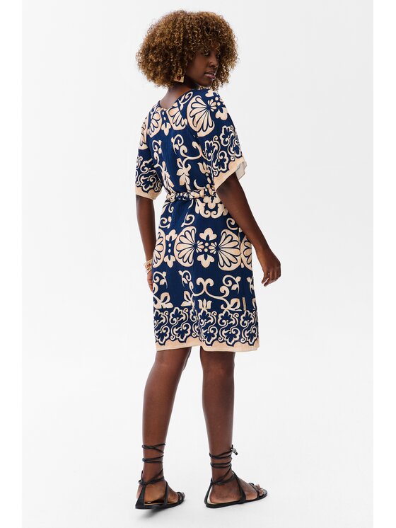 blue shadow blue shadow Sukienka codzienna Elya Niebieski Regular Fit