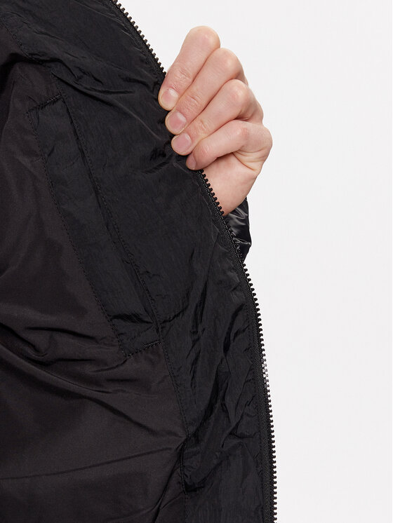 Tommy Jeans Tommy Jeans Žieminė striukė DM0DM17226 Juoda Relaxed Fit