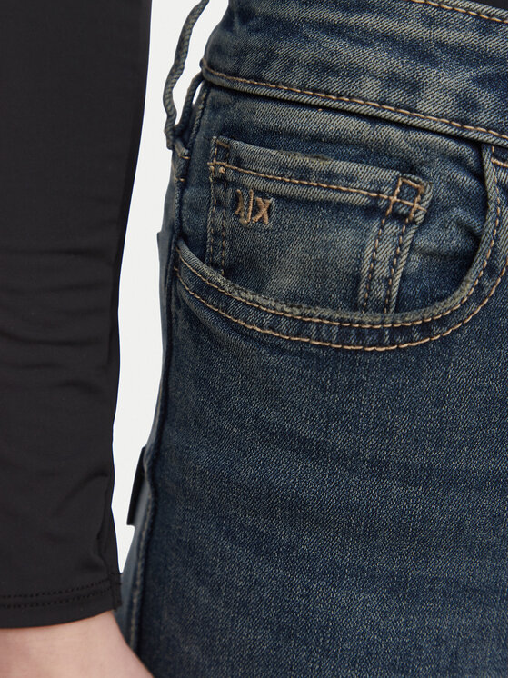 Armani Exchange Armani Exchange Džínsy XW000132 AF10863 MB001 Tmavomodrá Regular Fit
