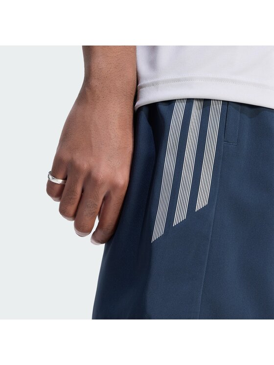 adidas adidas Szorty materiałowe 159225 Błękitny Regular Fit