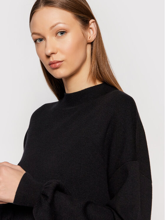 Vero Moda Vero Moda Kootud kleit Nancy 10249116 Must Relaxed Fit