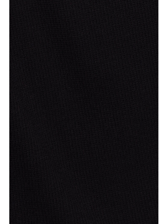 Made of Emotion Made of Emotion Halenka M806 Černá Active Fit