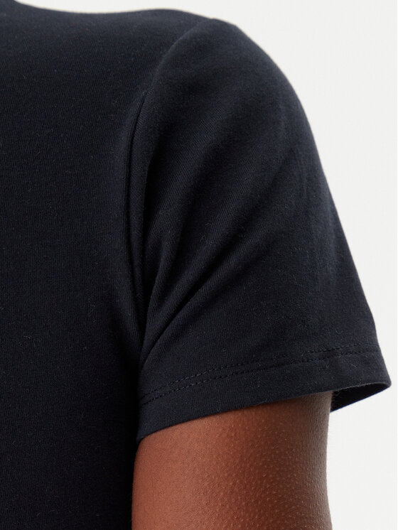 New Balance New Balance T-Shirt WT51958 Czarny Slim Fit
