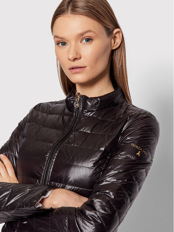 Patrizia Pepe Patrizia Pepe Пухено яке CO0178/A503-K103 Черен Regular Fit
